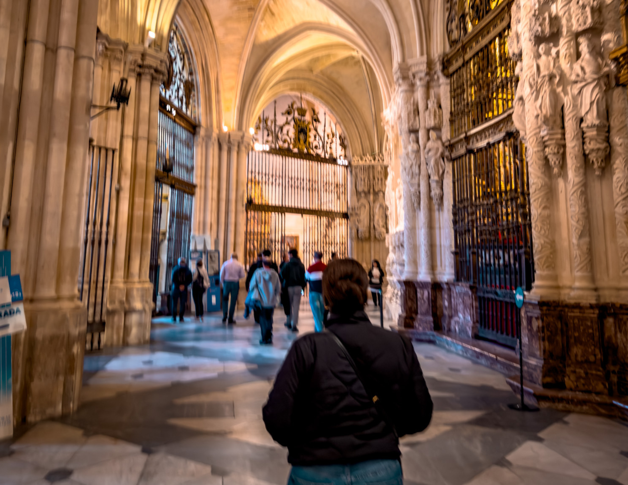 Burgos Travel Guide (9).png